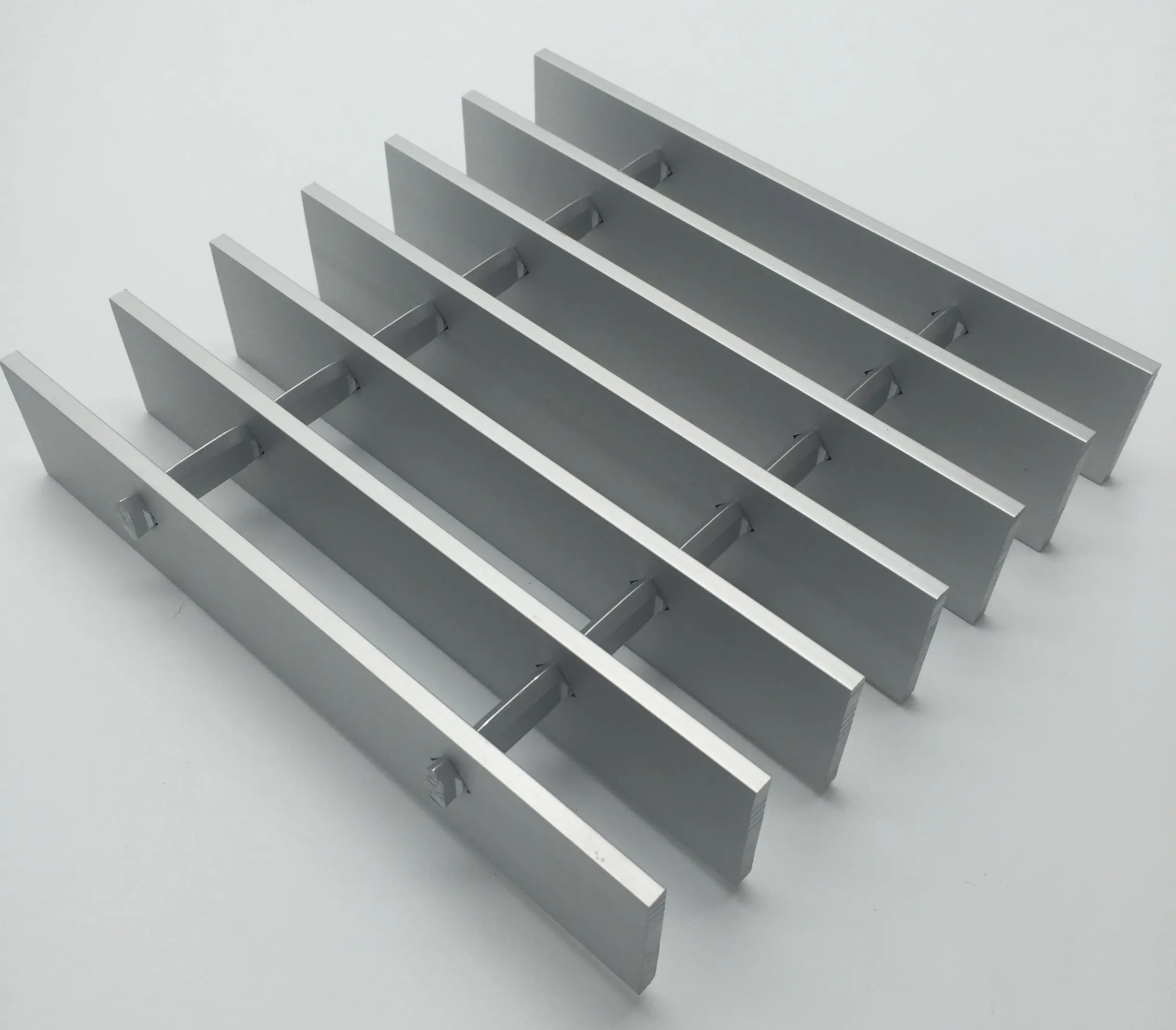 Rectangular grating